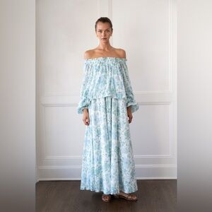 La Maregold The Tara Dress in Blue Flowers